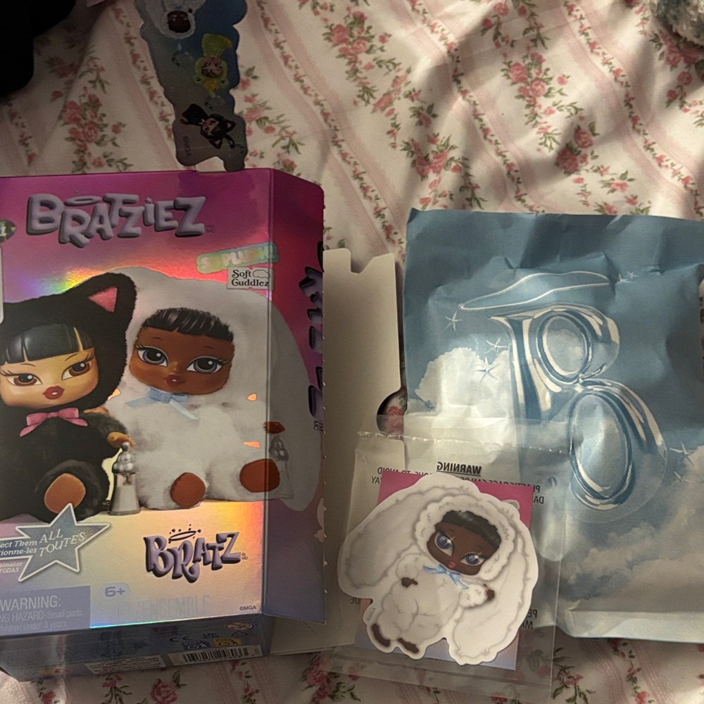 Bratziez blind box Sasha bunny boo